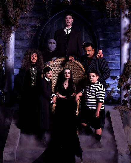 Nová Addamsova rodina (1998)