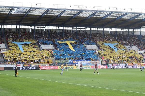 Teplice potřetí v řadě korunovaly mistra. Slavia i Sparta znají recept na titul