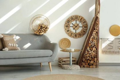 Stěna ze špalíčků může oddělovat jednotlivé sektory místnosti (Foto: Shutterstock)