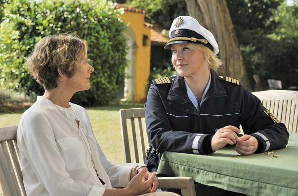 Pobřežní stráž - Utajená dcera - Z filmu - Karin Giegerich, Floriane Daniel