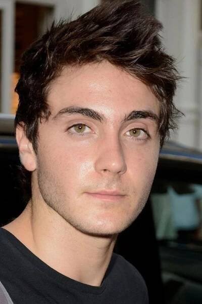 Noah Silver herec