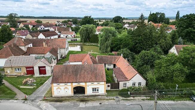 Prodej rodinného domu v malebné vísce Dunajovice | Reality.iDNES.cz 