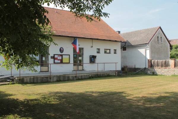Obec Chleby má po měsících čekání znovu nové zastupitele