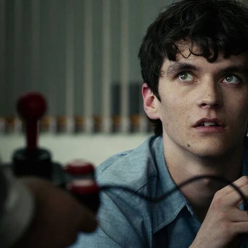 Every Black Mirror: Bandersnatch ending and how to get them