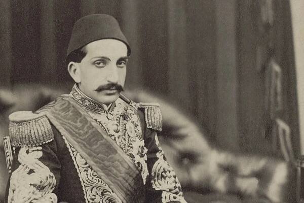 The Myth of the Caliphate: The Political History of an Idea