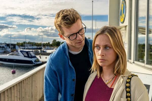 Jakob Nienhaus, Sina Tkotsch - Inga Lindström - Hanna und das gute Leben - Z filmu