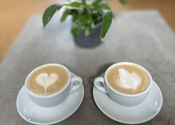 SALT CAVE & coffee bar foto 5
