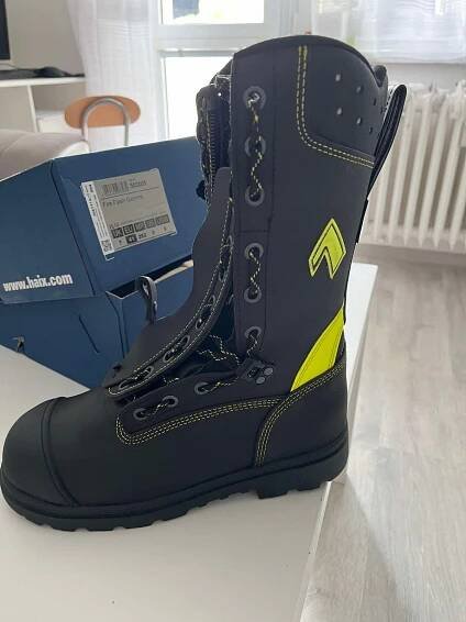 Prodám boty Haix Fire Flash Gamma nové. Cena 4500kč