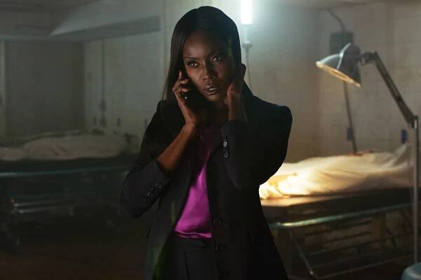 Titans - Dick Grayson - Z filmu - Anna Diop