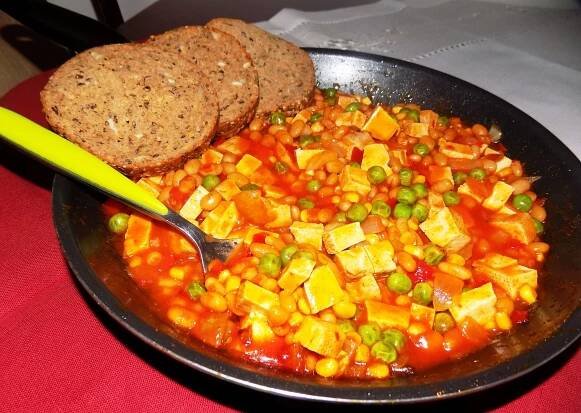 Mexický tofu guláš