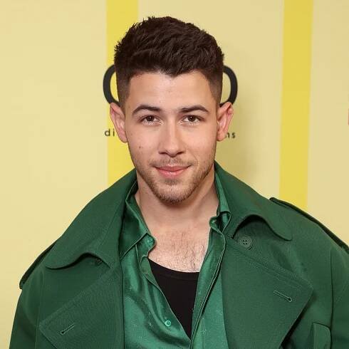 Here's Why Nick Jonas's Skin Looks So Glowy While Hosting the 2021 Billboard Music Awards