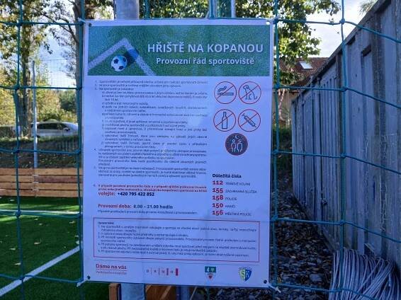 Nové hřiště v Žebětíně: vznik i díky vaření guláše, přes zimu nafukovací hala