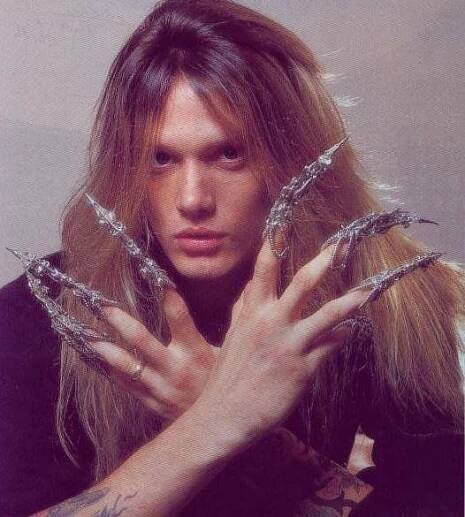 Sebastian Bach в 2025 г | Себастьян бах, Знаменитости, Рокеры