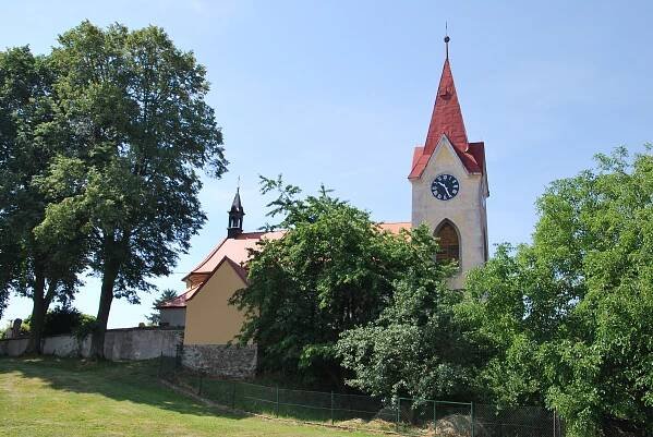 KOSTEL VŠECH SVATÝCH STOJICE | Železnohorský region