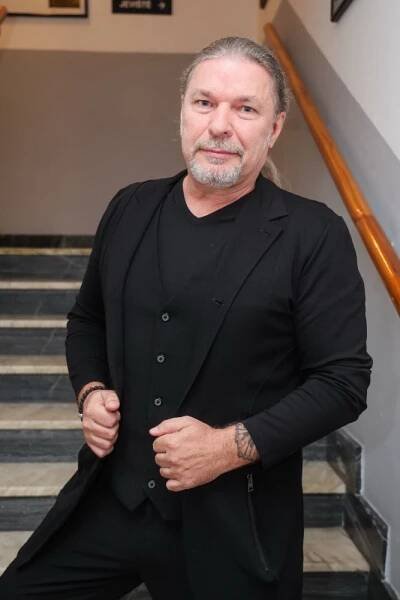 Zpěvák Petr Kolář má vzácnou alergii, musí si dávat velký pozor - LADY LIFE