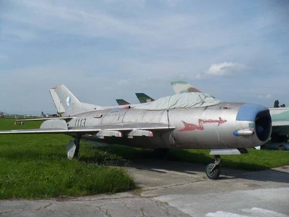 MiG-19PM 1113 : Československo