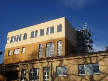 Rekonstrukce školy - Oficiální stránky ZŠ Trhový Štěpánov