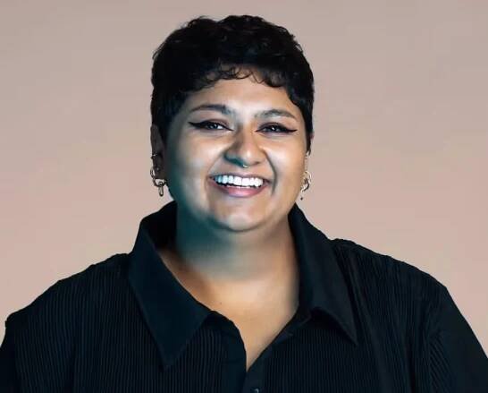 Portrait image of Simran Kaur Sandhu, editor at The Novelry.