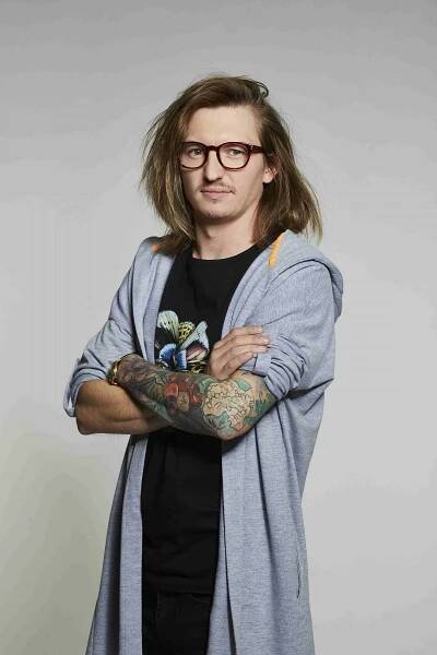 Z tohoto čísla vám spadne čelist: Porotce MasterChefa zazpívá v Tváři jako Justin Timberlake