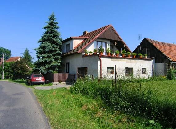Příjezd od Sulice
