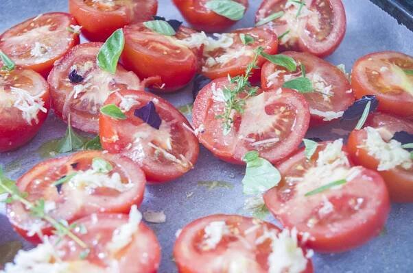 Jak zavařit pečená rajčata | recept | jaktak.cz