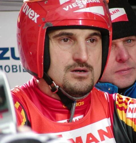 Soubor:Georg Hackl (GER) 2005.jpg – Wikipedie