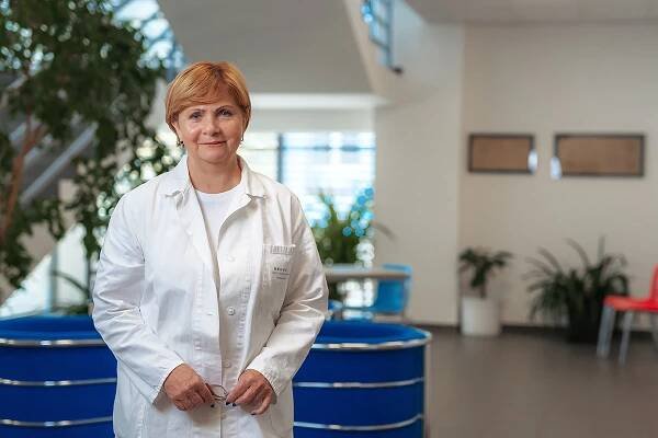 MUDr. VĚRA PROCHÁZKOVÁ – Senátorka