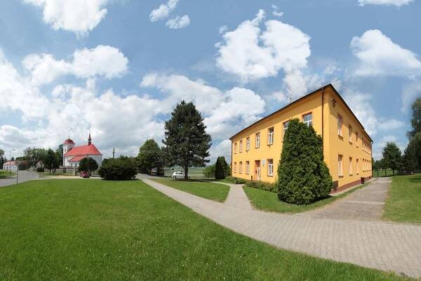 skola | Obec Loukov