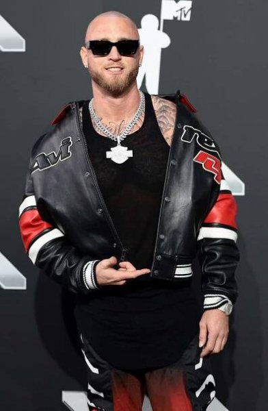 Chet Hanks attends the 2024 MTV Video Music Awards at UBS Arena on September 11, 2024 in Elmont, New York.