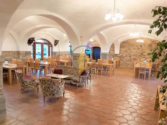 Pronájem zavedeného penzionu s restaurací v Českém ráji | AQ REALITY