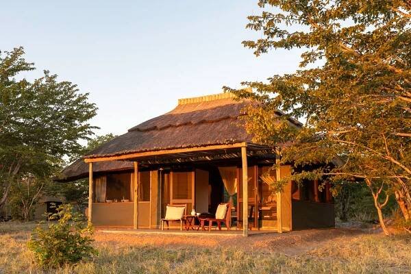 Wild Expeditions - Camp Hwange & Muddy Teak