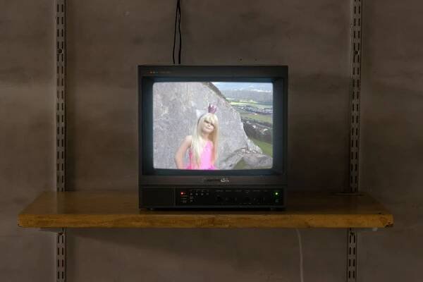 Camera obscura at public gallery, london artwork 20