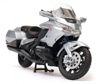 Kovový model motorky Honda Gold Wing stříbrná 1:18