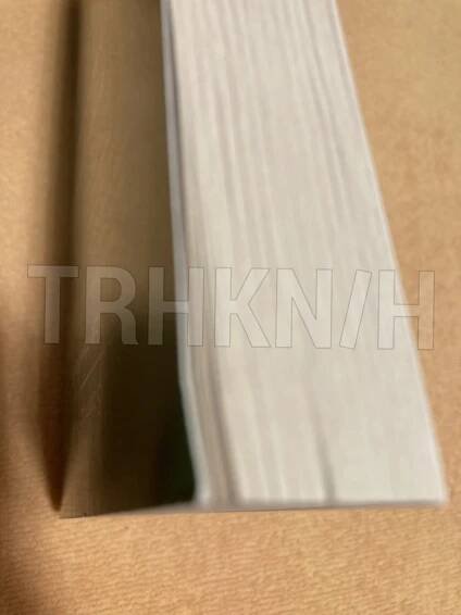 Kniha S pomocí Niké - Zasaženi sluncem - Trh knih - online antikvariát