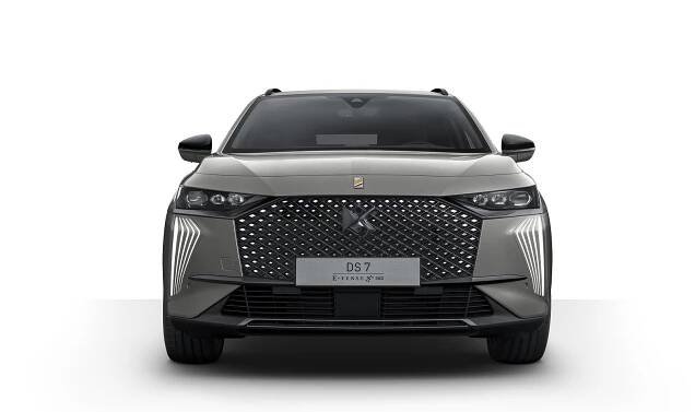Nová bohyně elegance: DS 7 nabízí až 360 koní | Autoperiskop.cz – Výjimečný pohled na auta