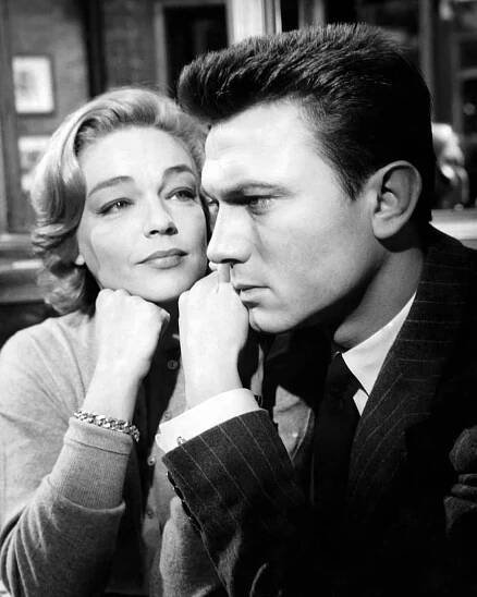 Room at the Top (1958) - Cinerama Film