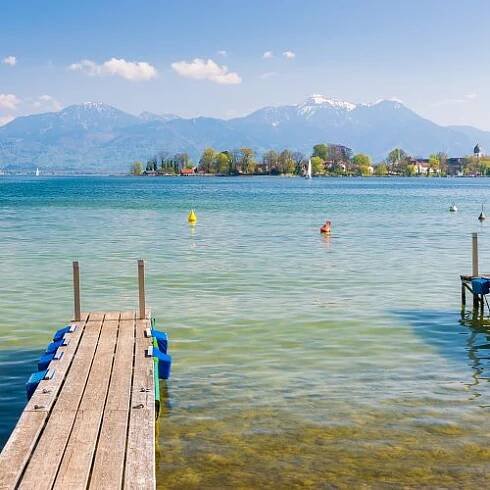 Plavba lodí k zámku Herrenchiemsee