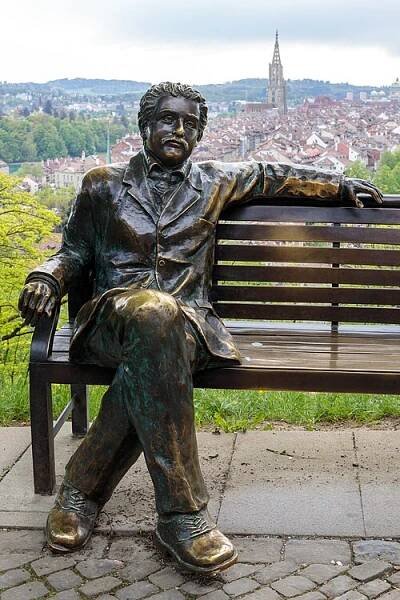 Albert Einstein – Wikipedia