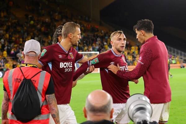 Jarrod Bowen restrained from West Ham fans as woeful start to season continues