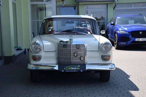 Mercedes-Benz 200 200D OLDTIMER*PŮVODNÍ TP*