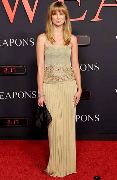 Sara Paxton attends the Los Angeles premiere of Warner Bros. Pictures and New Line Cinema's 