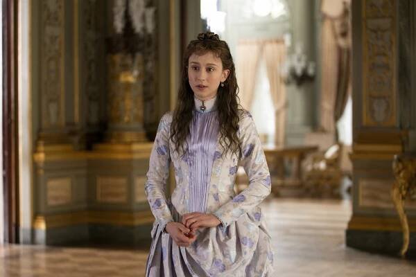 Pozlacený věk - Nezadržitelná změna - Z filmu - Taissa Farmiga