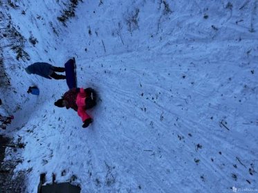 Fotogalerie - Škola - Když napadne sníh... | ZŠ a MŠ Lovčice