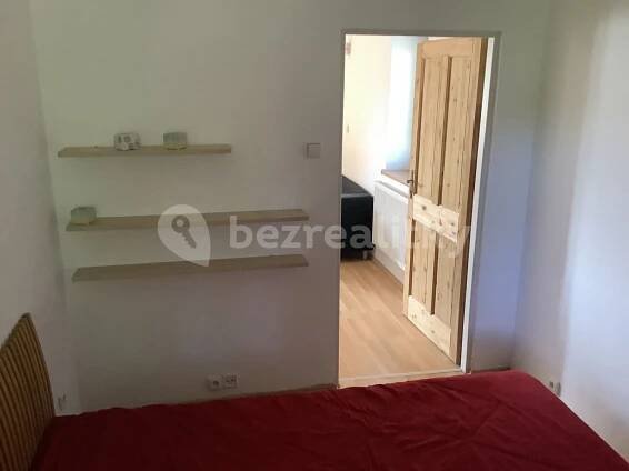 Pronájem bytu 2+kk 55 m², Hlavní, Karlovy Vary, Karlovarský kraj