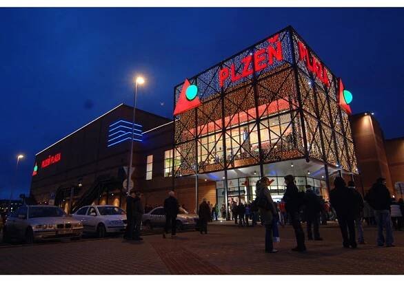 Plaza Plzeň otevřela. Navštívily ji už tisíce lidí