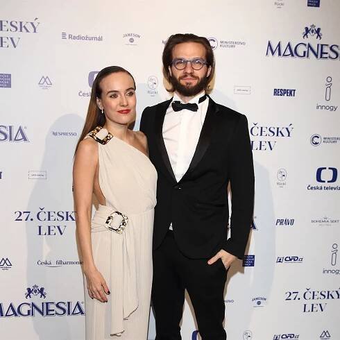 Tereza Ramba pod dohledem svého manžela. Proč ji tolik hlídá? - Expres.cz