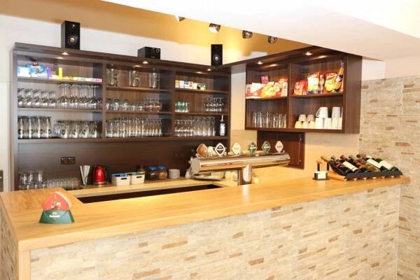 Nový nájemce otevřel po rekonstrukci Restauraci Radnice - Městys Mlázovice