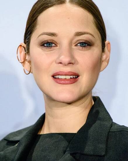 56 Celebrities With Beauty Mark (Moles)