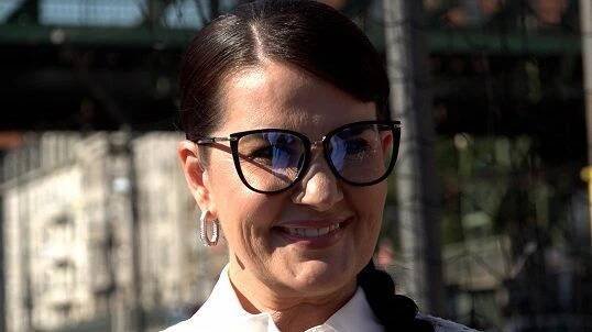 Operní diva plánuje odvážné focení: Pět kilo a špek na břiše musí dolů, slíbila si - Super.cz