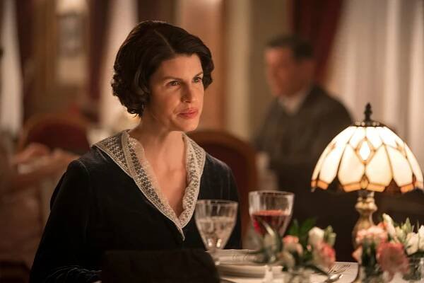 Jemima Rooper - Flowers in the Attic: The Origin - Part 1: The Marriage - Z filmu